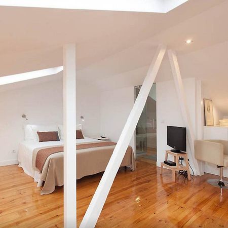 Design Duplex Apartment Ba/ Chiado Lisbon Ruang foto