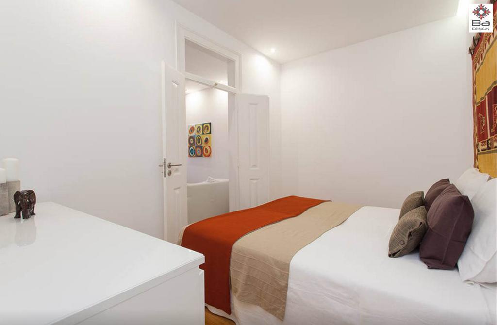 Design Duplex Apartment Ba/ Chiado Lisbon Ruang foto