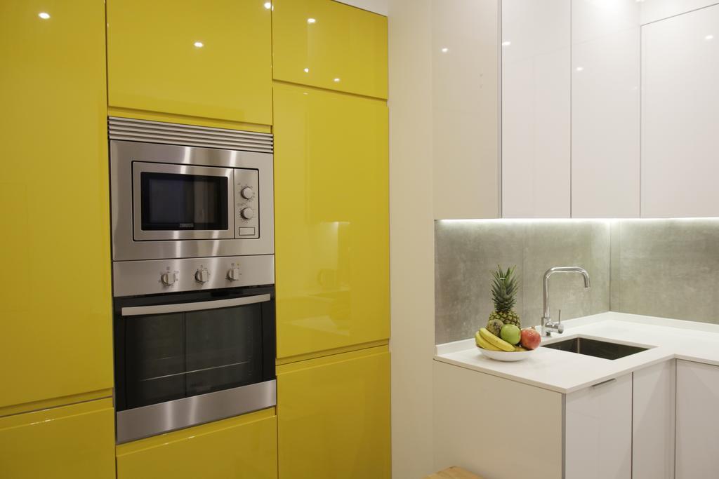 Design Duplex Apartment Ba/ Chiado Lisbon Ruang foto