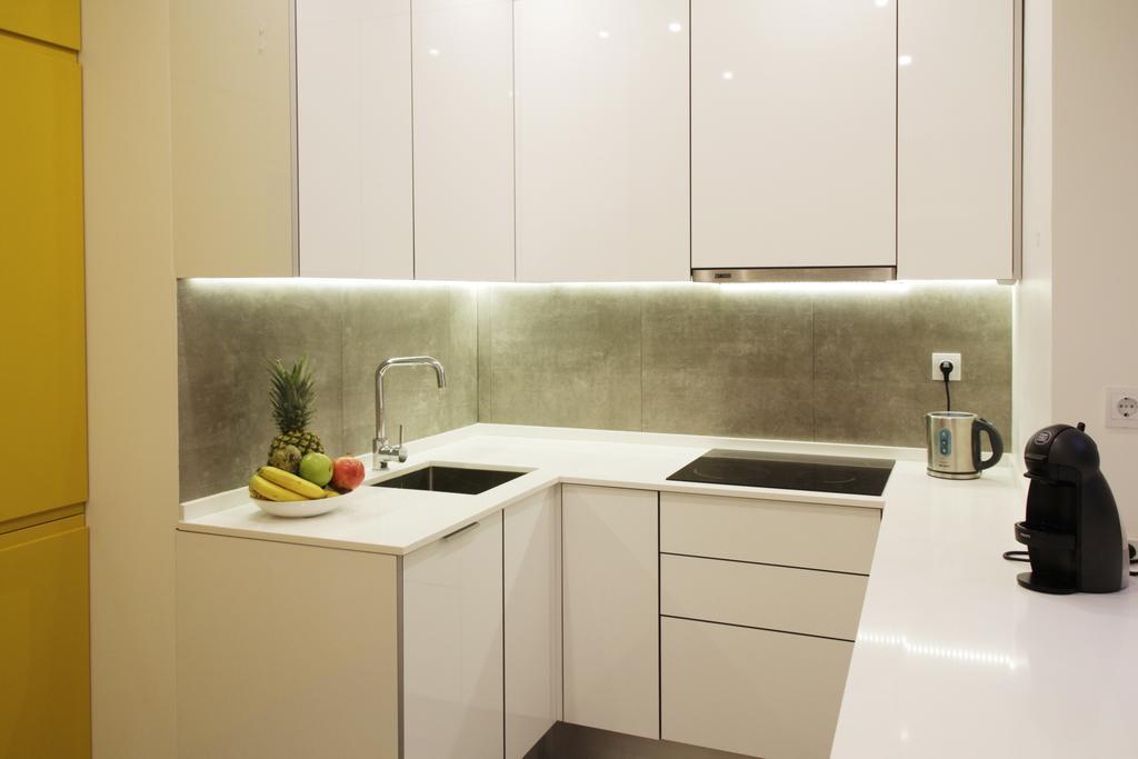 Design Duplex Apartment Ba/ Chiado Lisbon Ruang foto