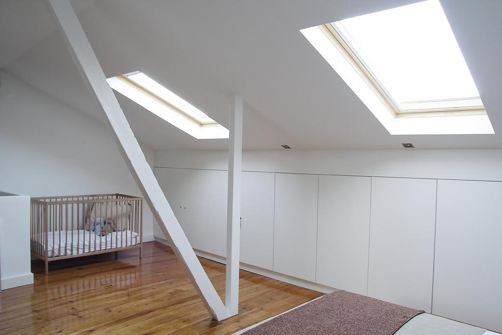 Design Duplex Apartment Ba/ Chiado Lisbon Ruang foto
